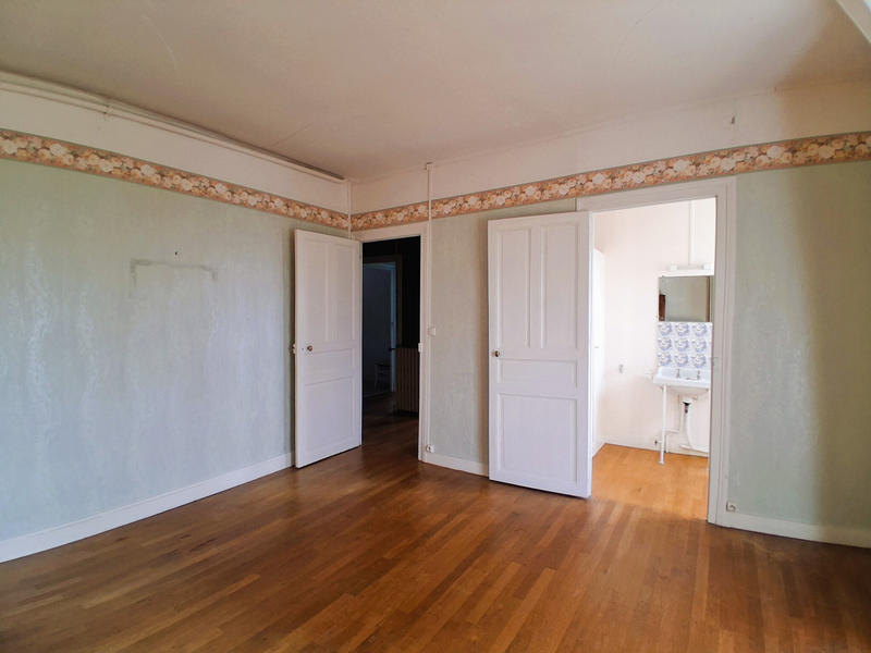 Maison - 165 m² - 7 pièces