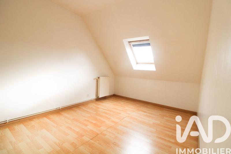 Maison - 80 m² - 5 pièces