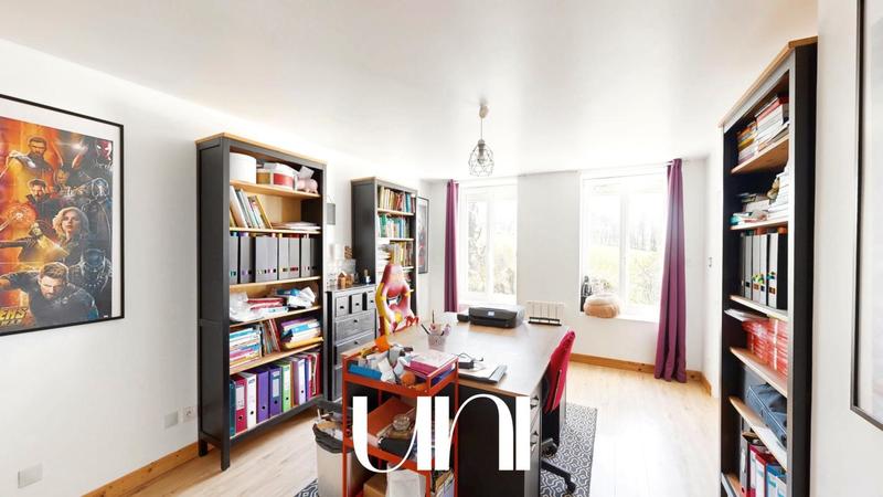 Maison - 226 m² - 7 pièces