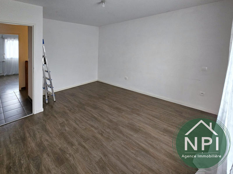 Maison - 90 m² - 6 pièces