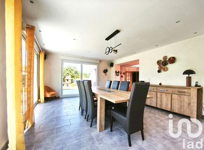 Maison - 194 m² - 8 pièces