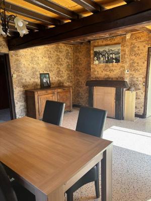 Maison - 98 m² - 1 pièce