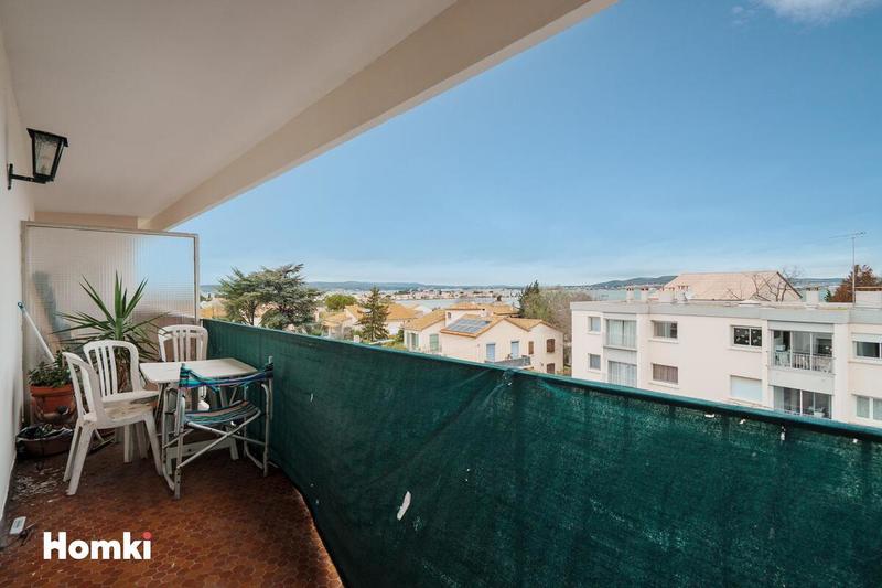 Appartement - 100 m² - 5 pièces