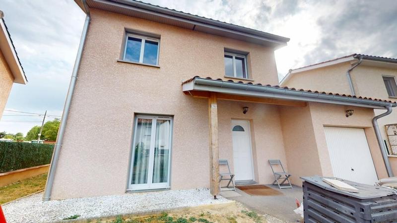 Maison - 110 m² - 4 pièces