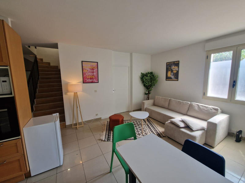 Chambre - 26 m² - 6 pièces