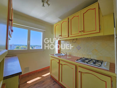 Appartement - 84 m² - 4 pièces