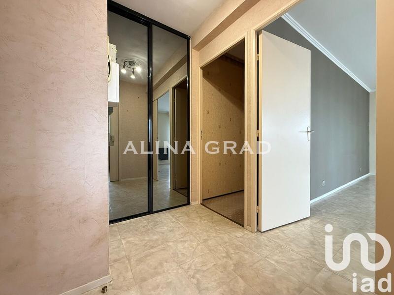 Appartement - 83 m² - 4 pièces