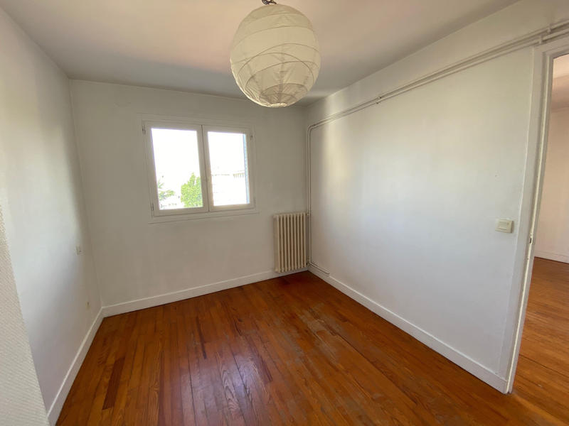 Appartement - 60 m² - 4 pièces