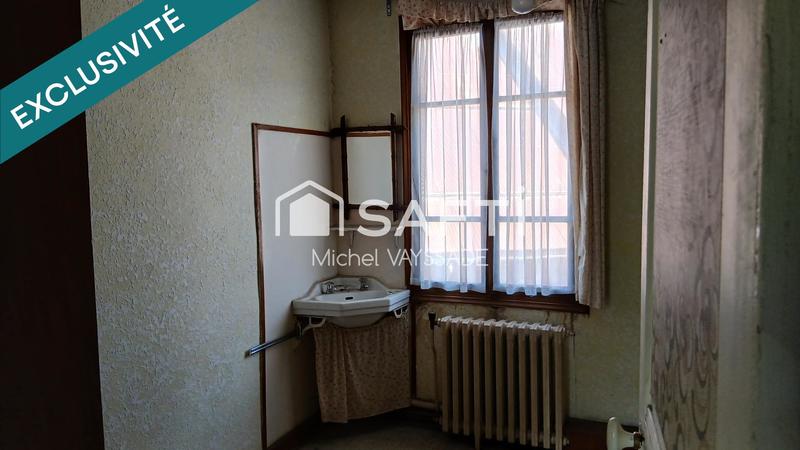 Maison - 180 m² - 10 pièces