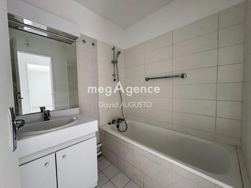 Appartement - 49 m² - 2 pièces