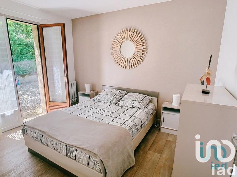 Maison - 325 m² - 14 pièces