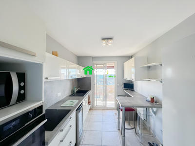 Appartement - 75 m² - 4 pièces