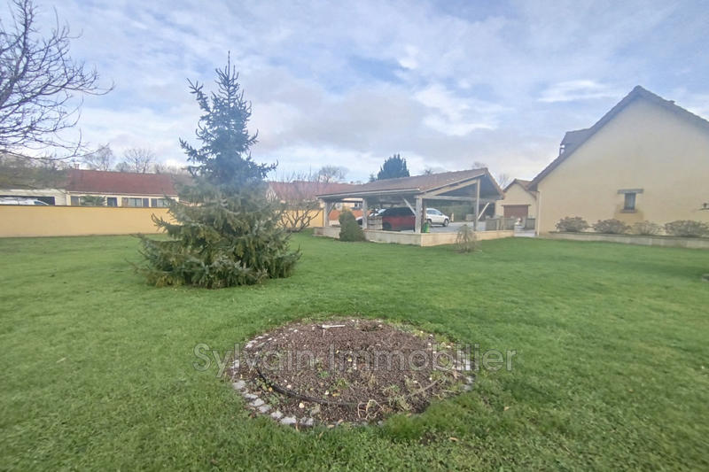 Maison - 138 m² - 7 pièces