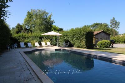 Maison de maîtres - 487 m² - 11 pièces