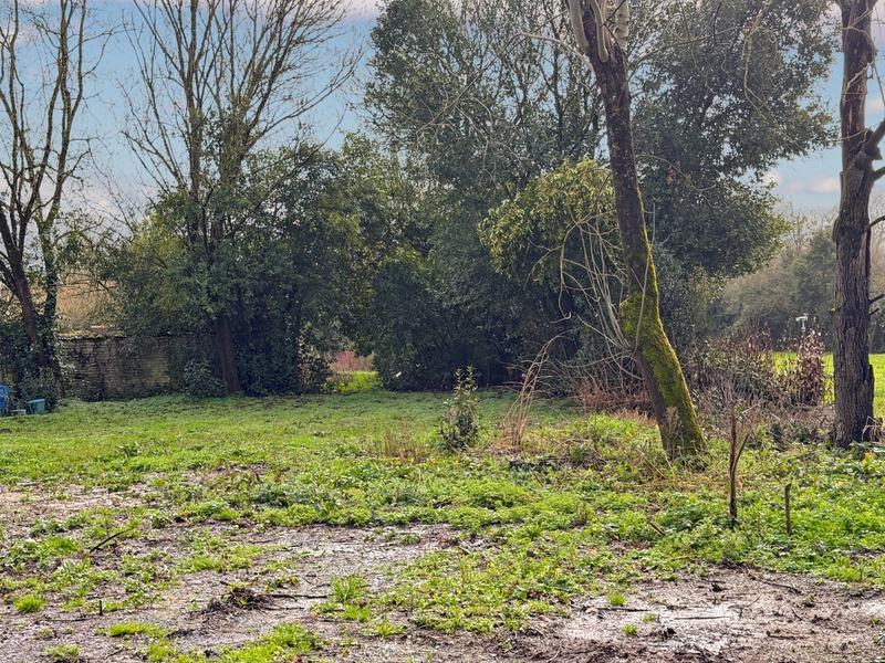 Terrain constructible - 398 m²