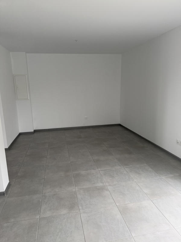 Maison - 96 m² - 5 pièces