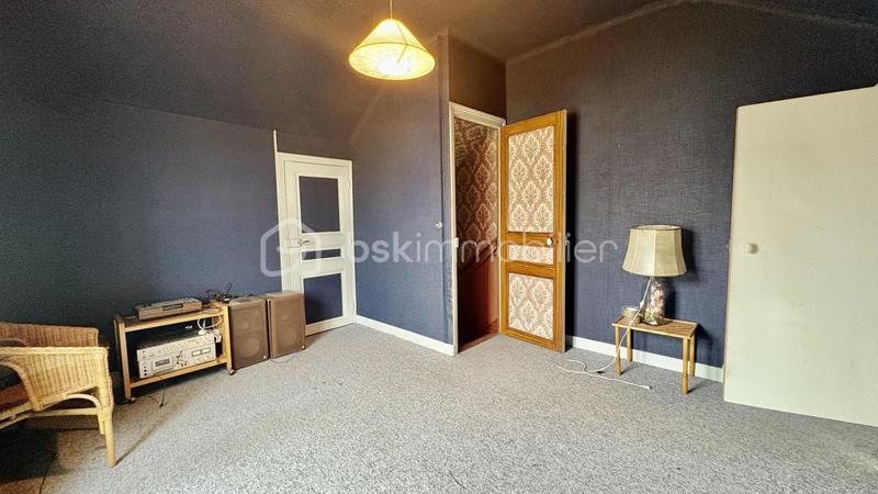 Maison traditionnelle - 93 m² - 5 pièces