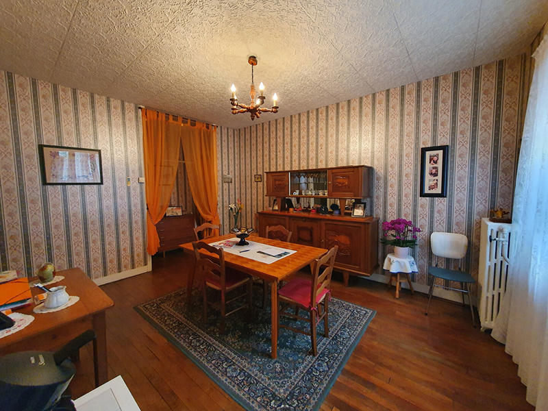 Maison - 80 m² - 4 pièces