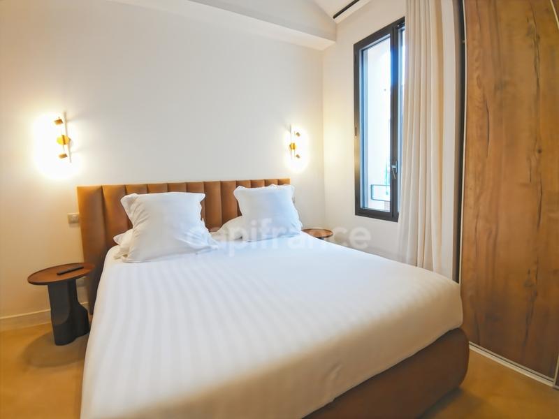 Fonds de commerce - 200 m²