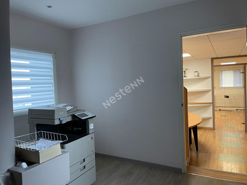 Local d'activité / Entrepôt - 350 m²