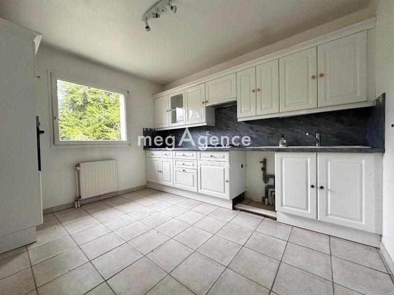 Maison - 98 m² - 5 pièces