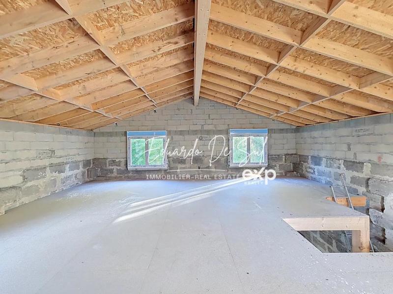 Maison - 88 m² - 5 pièces