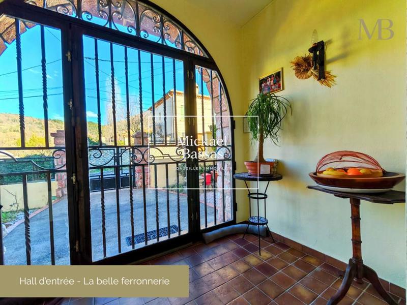 Maison traditionnelle - 131 m² - 7 pièces