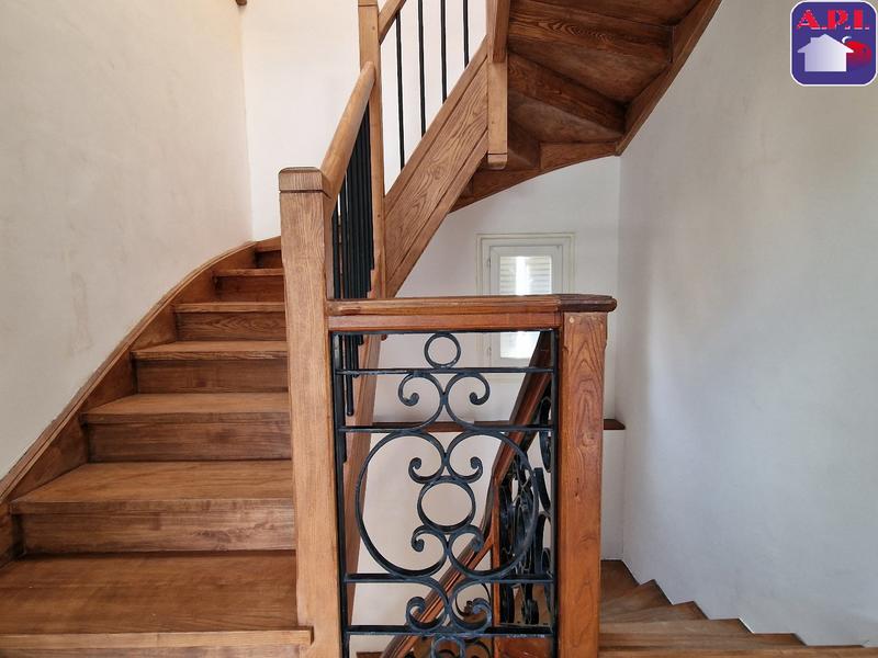 Maison - 137 m² - 5 pièces