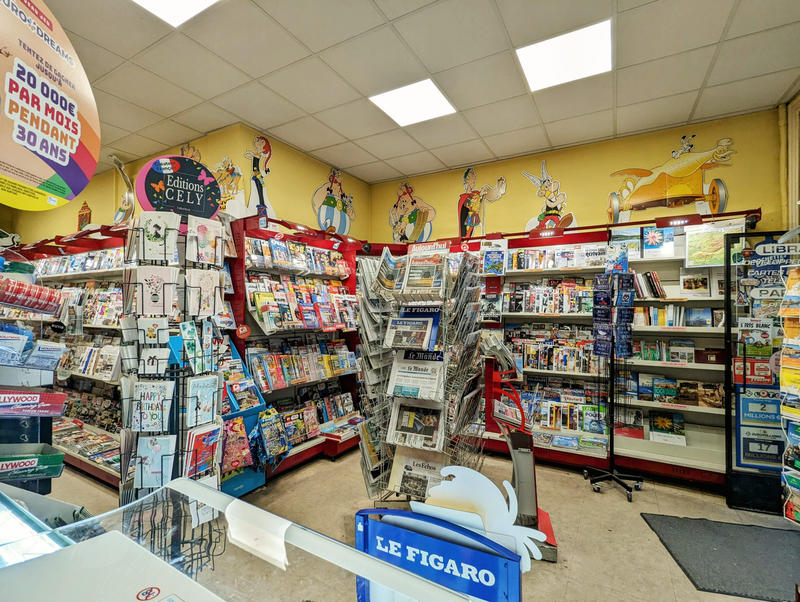 Fonds de commerce - Magasins - 70 m²