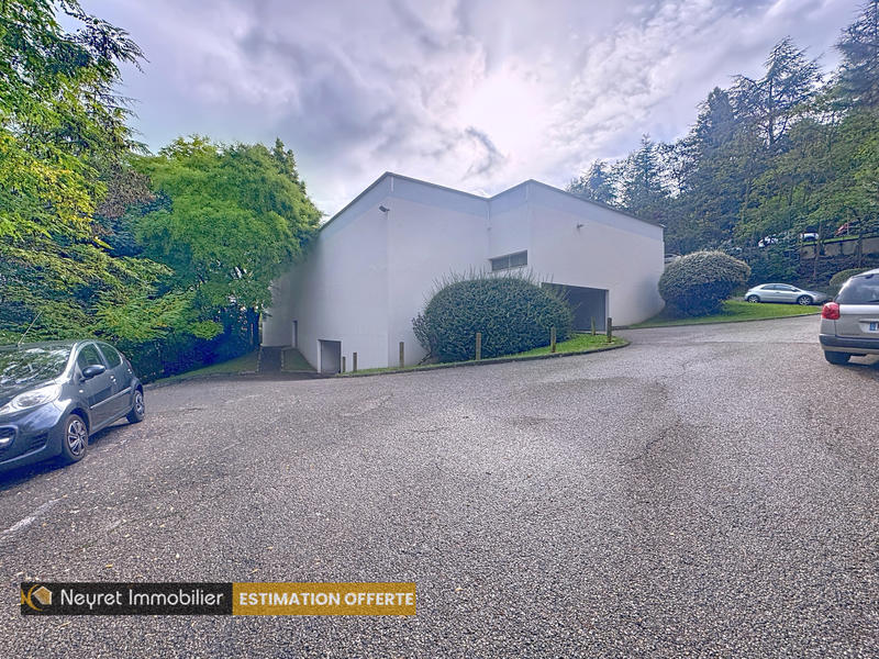 Parking / Garage - 15 m²