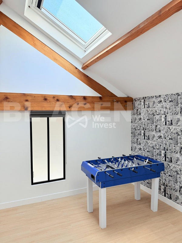 Maison - 121 m² - 6 pièces