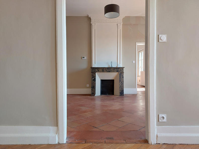 Appartement - 156 m² - 5 pièces