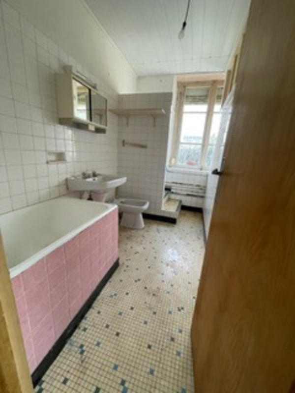 Maison - 115 m² - 9 pièces