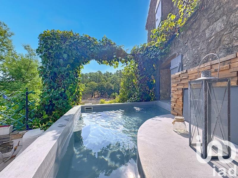 Maison de village - 108 m² - 5 pièces