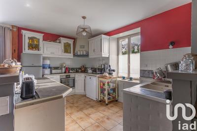 Maison - 185 m² - 6 pièces