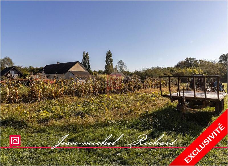 Terrain constructible - 1 015 m²