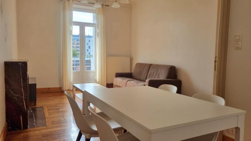 Appartement - 59 m² - 2 pièces
