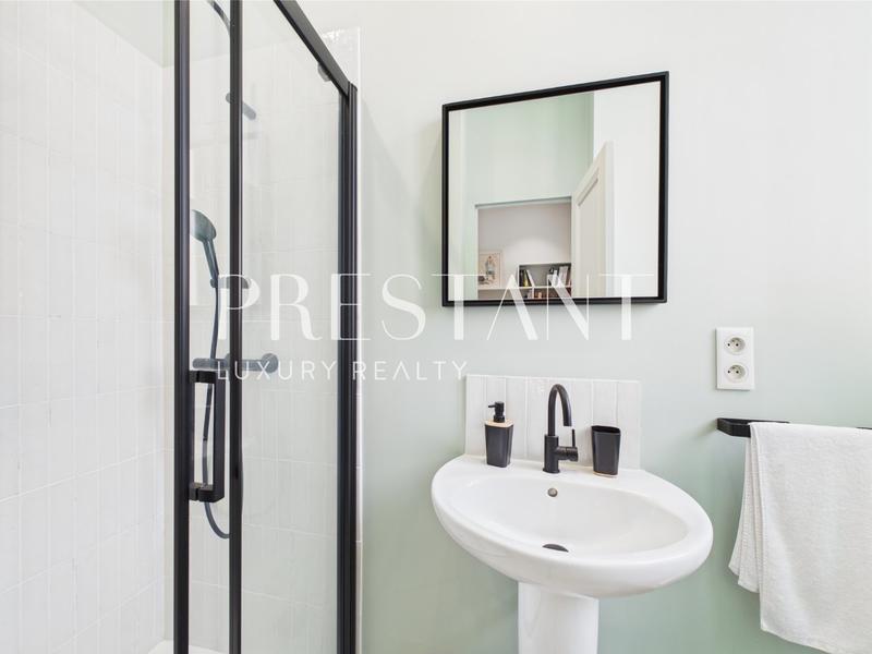 Appartement - 150 m² - 4 pièces