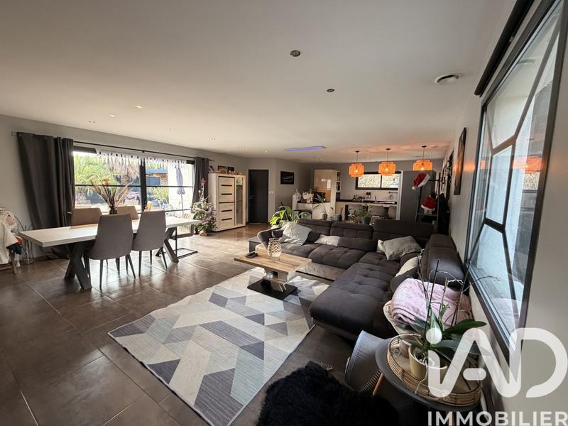 Maison - 150 m² - 5 pièces