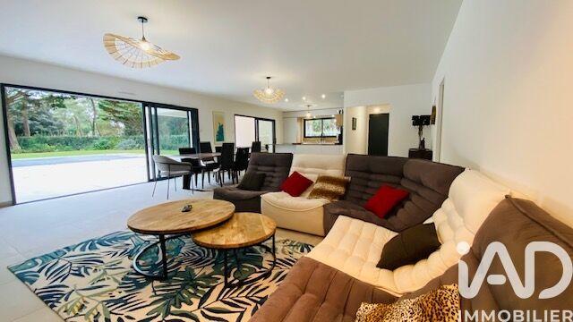 Maison - 178 m² - 6 pièces