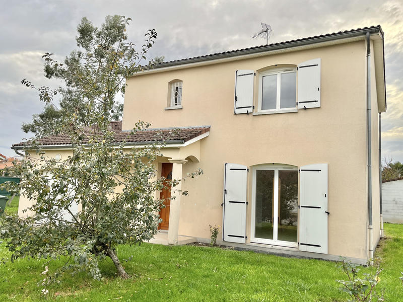 Maison - 100 m² - 5 pièces