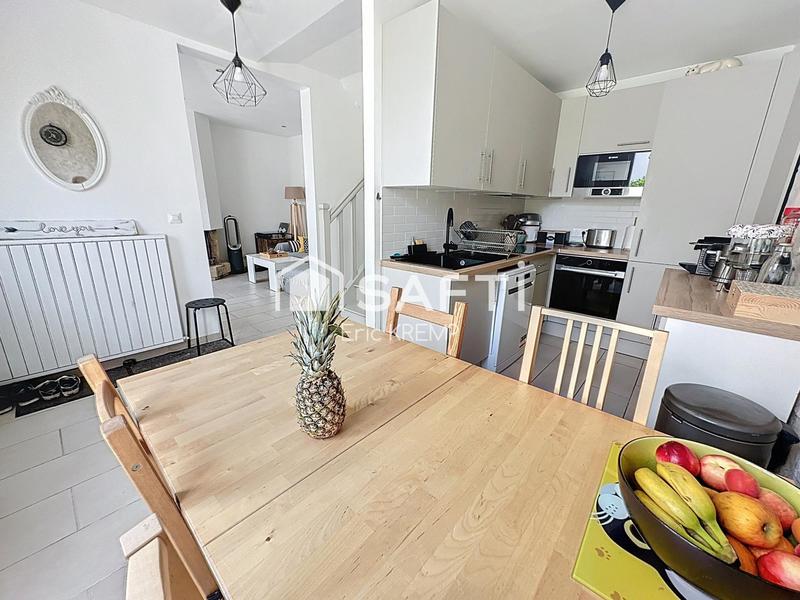 Maison - 81 m² - 5 pièces