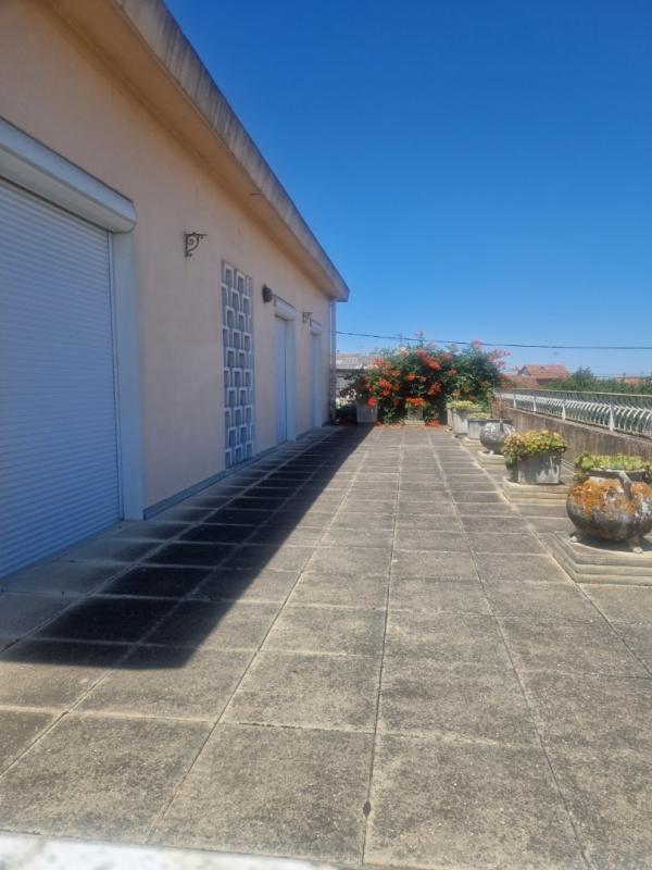 Maison bourgeoise - 285 m² - 10 pièces