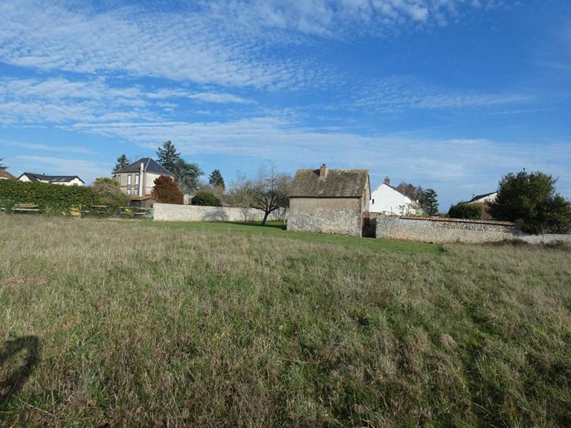 Terrain constructible - 1 420 m²