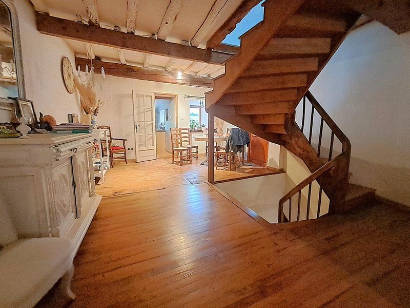 Maison de village - 238 m² - 9 pièces