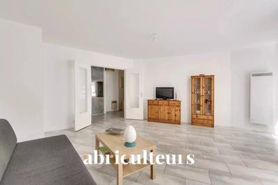 Appartement - 87 m² - 4 pièces
