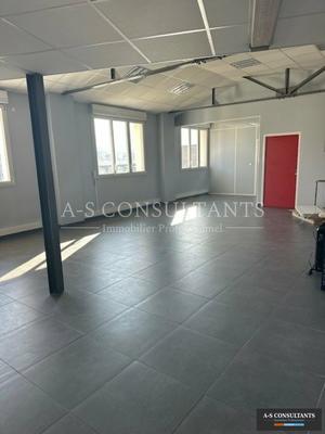 Bureau - 145 m²