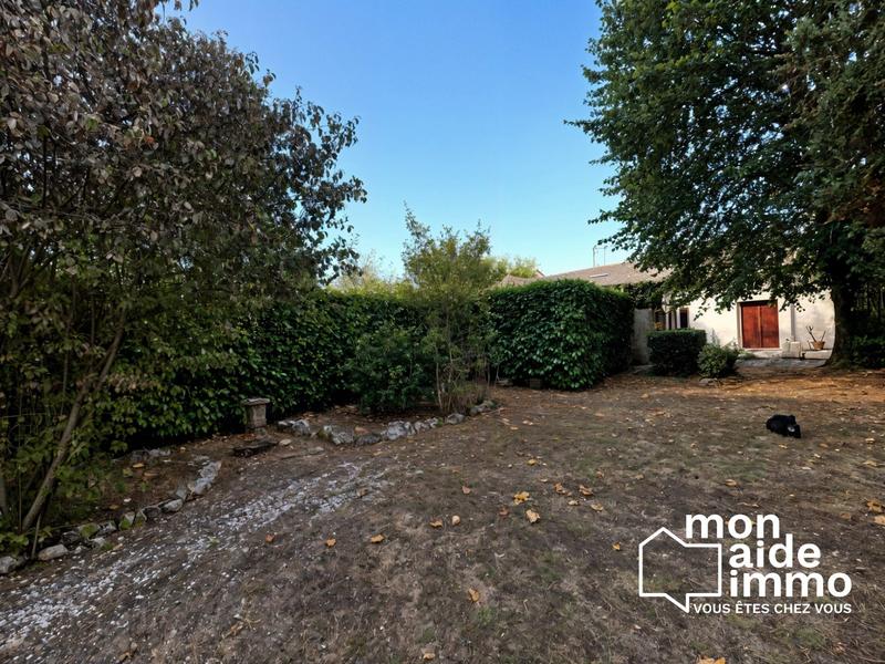 Maison ancienne - 271 m² - 9 pièces