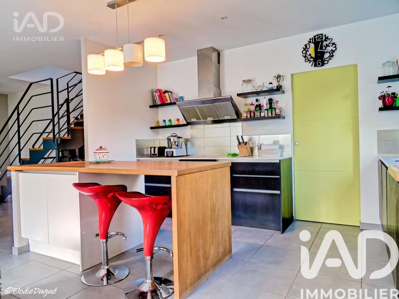 Maison - 143 m² - 6 pièces