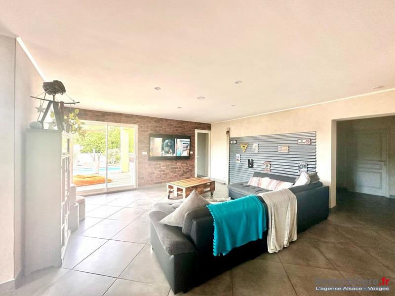 Villa - 200 m² - 7 pièces